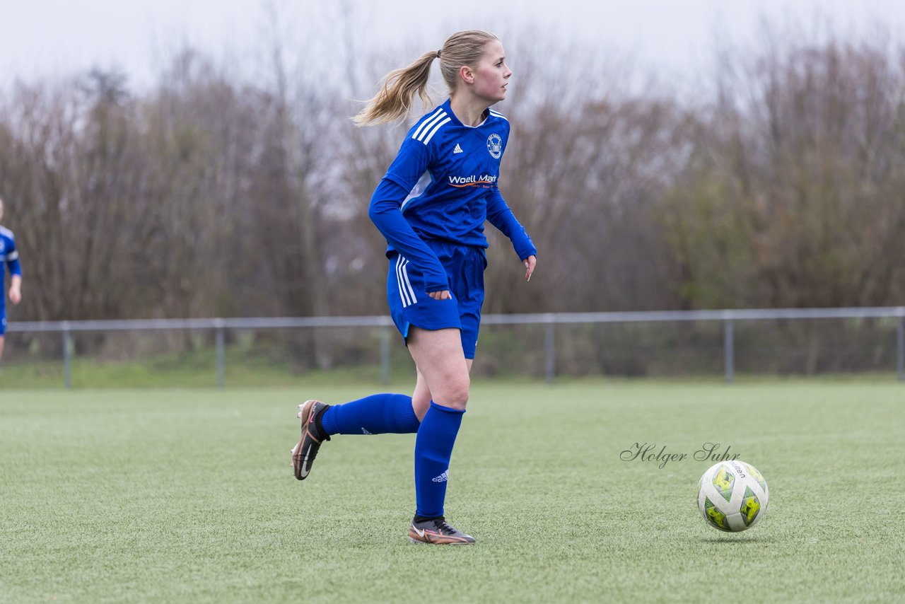 Bild 189 - F SSC Hagen Ahrensburg - SV Frisia Risum-Lindholm : Ergebnis: 1:2